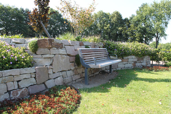 Reininghaus - Berkamen - Gartengestaltung - Beete - Terrassen - Mauern